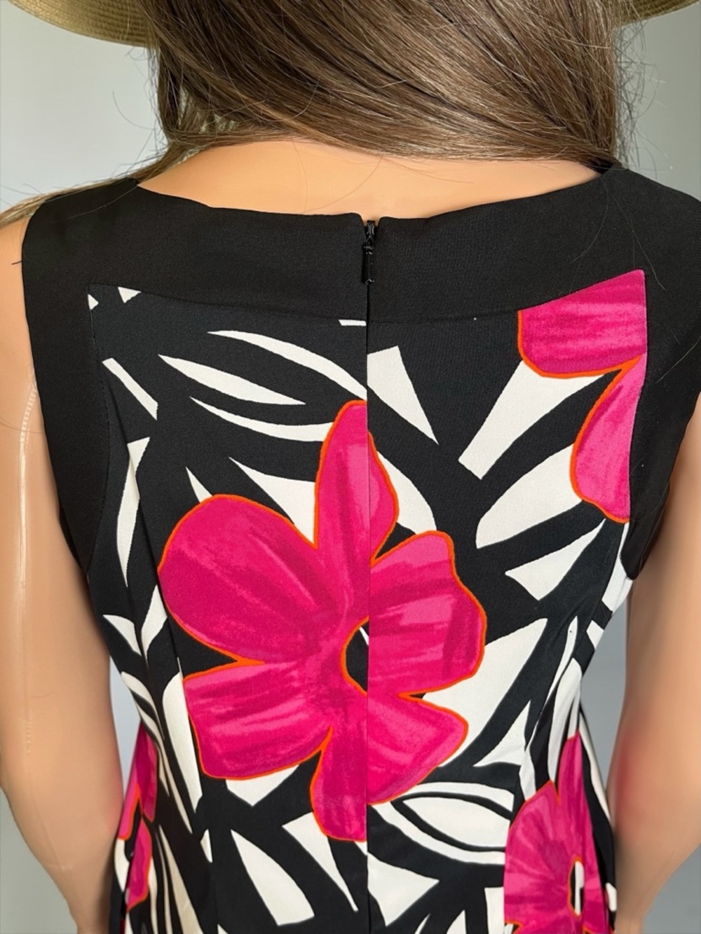 Dressbarn Floral Shift Dress Size 6 Black Pink Sleeveless Pockets - Picture 7 of 8